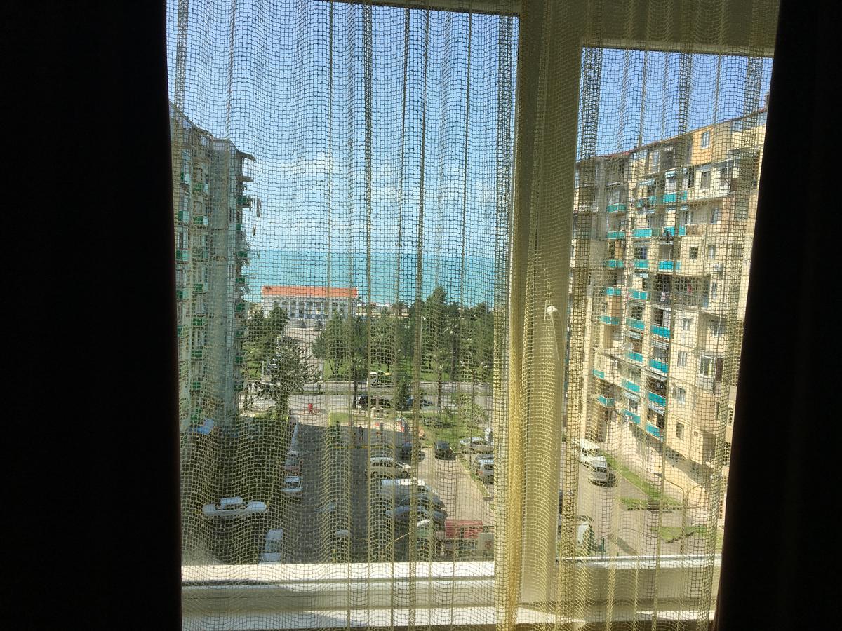 Apt Khimshiashvili 11 Appartement Batoemi Buitenkant foto
